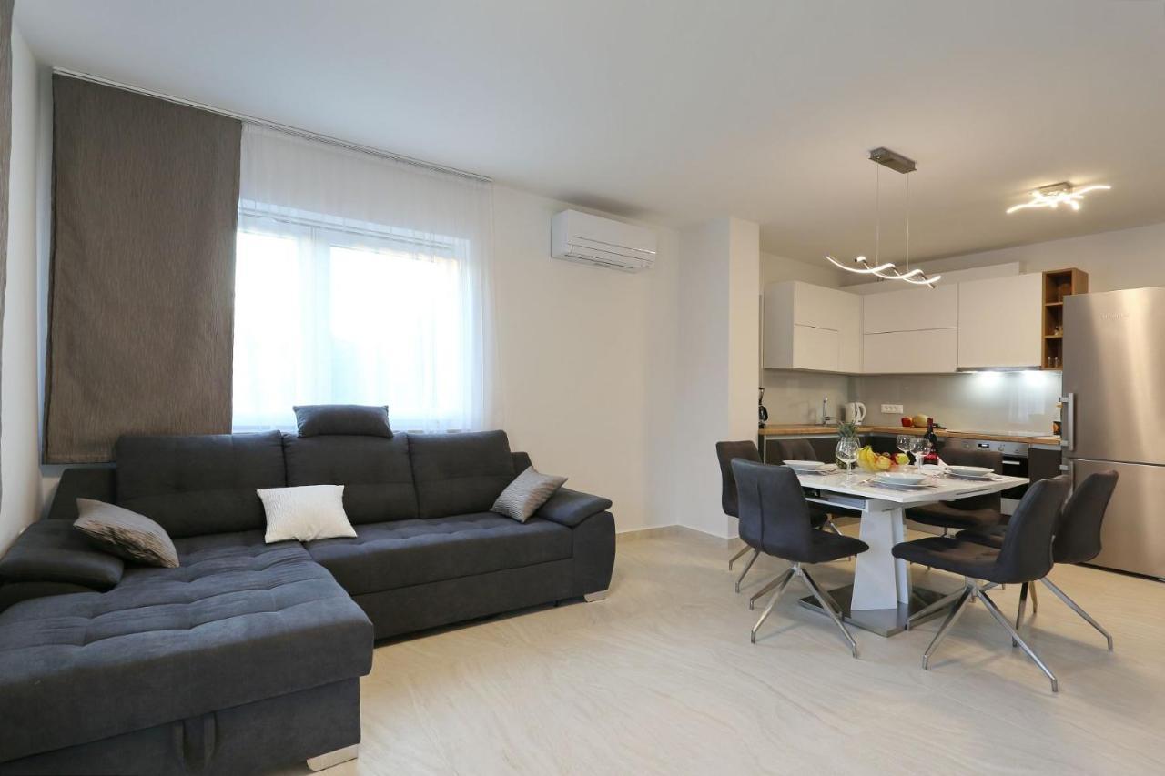 Villa Ankora 1 With Heated Pool Biograd Na Moru Εξωτερικό φωτογραφία