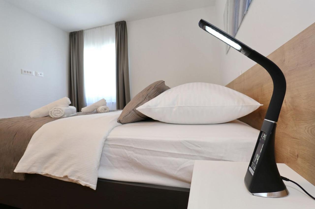 Villa Ankora 1 With Heated Pool Biograd Na Moru Εξωτερικό φωτογραφία